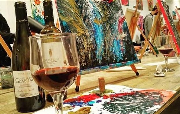 Wine & design style open studio vibe